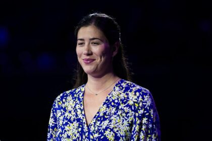 Muguruza critica falta de preparo para a aposentadoria e assume novo cargo no torneio de Madri