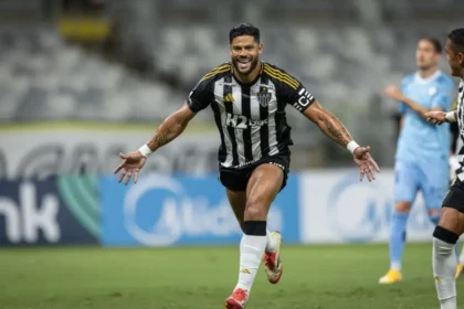 Fluminense consulta Atlético-MG sobre Hulk e aguarda reunião do clube mineiro