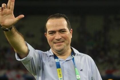 Corinthians avisa que só negociará Breno Bidon pela multa de € 100 milhões