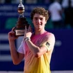 João Fonseca vê título em Buenos Aires como ponto alto de 2025 após disputar torneio doente