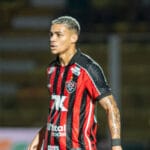 Vitória estende empréstimo de Maykon Jesus até o fim de 2026