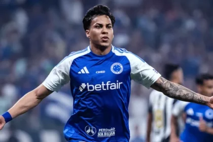 Cruzeiro rejeita oferta de 32 milhões de euros do Flamengo por Kaio Jorge