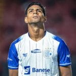 Confiança confirma retorno antecipado do lateral Valdir Júnior após empréstimo ao Atlético-GO