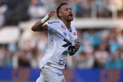 Jovens Souza, Robinho Jr. e Bontempo consolidam espaço no Santos na temporada 2025
