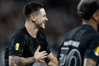 Corinthians consegue liberação de torcida e atletas para estreias no Paulistão