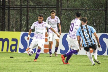 Grêmio supera Falcon por 3 a 0 na abertura da Copinha