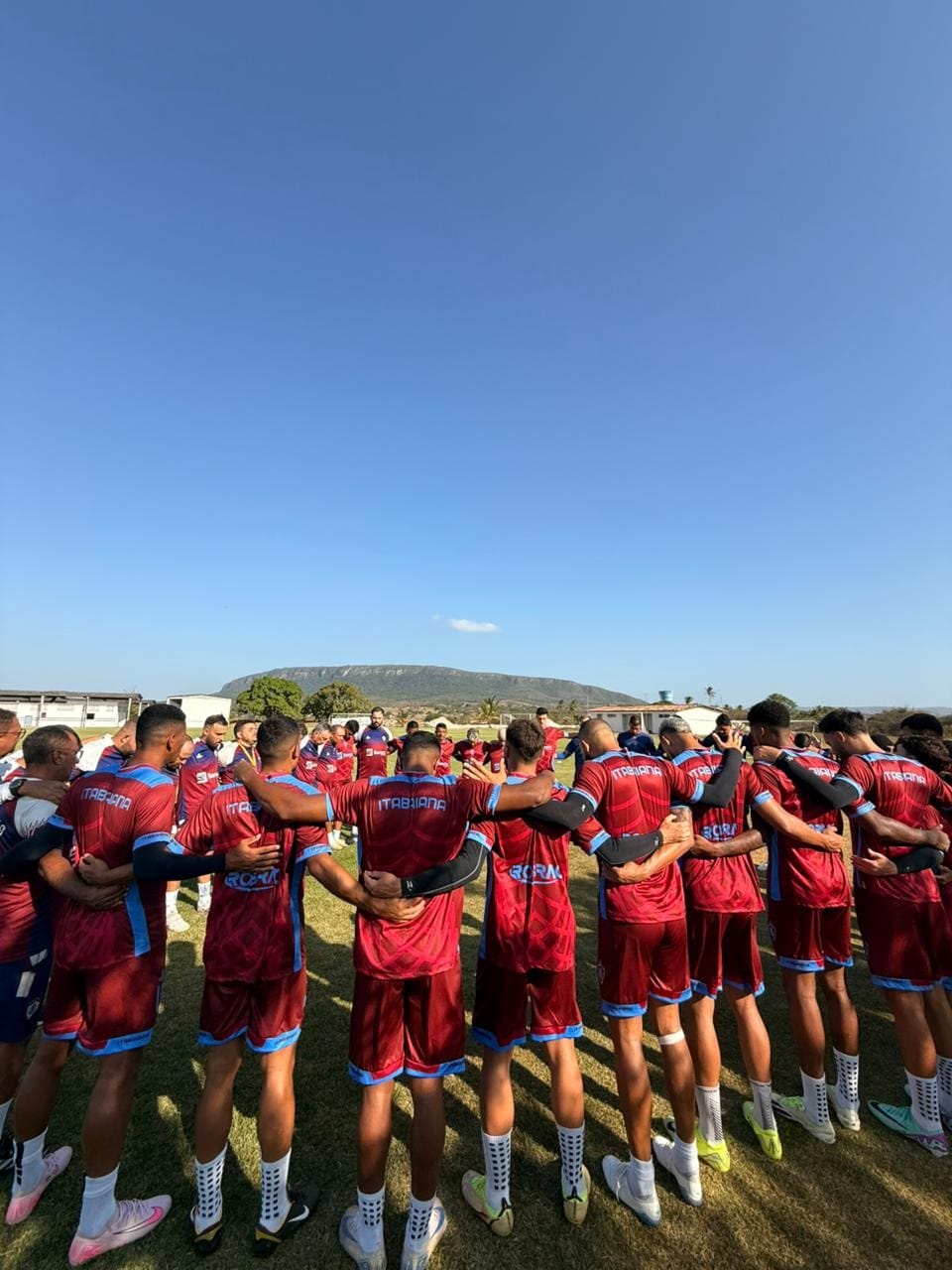 Itabaiana volta aos treinos após pausa de fim de ano no CT da Serra
