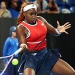 Gauff lidera virada dos EUA sobre a Argentina e mantém campeões vivos na United Cup