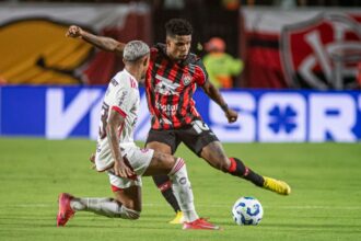 Vitória prorroga empréstimo de Jamerson até o fim de 2026
