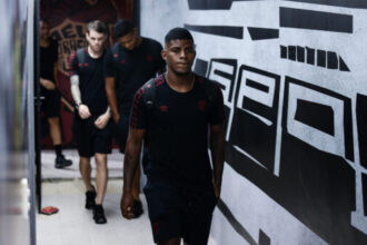 Sport analisa oferta de empréstimo por Fábio Matheus; volante segue ausente na pré-temporada