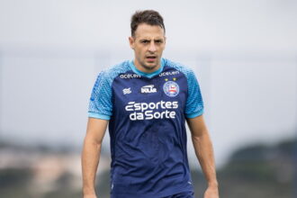 Bahia anuncia as saídas de Santiago Arias, Yago Felipe e Caio Roque