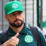 Volante Jorge Jiménez é oferecido ao Sport e aguarda avanço das conversas