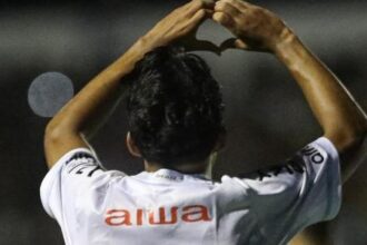Santos estreia com vitória por 3 a 0 sobre o Real Brasília na Copinha