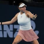 Anisimova estreia com vitória tranquila em Brisbane; Andreeva e Noskova se encaram nas oitavas