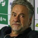 Quatro grupos abandonam base de apoio a Julio Casares no São Paulo