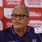 Hélio dos Anjos reforça obrigação de título e projeta estreia do Náutico no Pernambucano