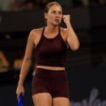 Kostyuk supera Andreeva e encara Pegula na semifinal do WTA de Brisbane