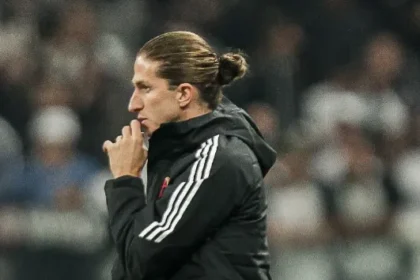 Flamengo estreia no Carioca com time sub-20 diante da Portuguesa-RJ em Volta Redonda