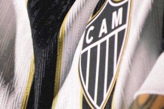 Atlético-MG apresenta nova camisa que celebra conquista nacional de 1971