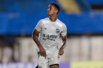 Ceará supera Athletico-PR por 2 a 1 e se classifica para a terceira fase da Copinha 2026