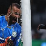 Grêmio fecha acordo com Weverton e inicia negociação com o Palmeiras