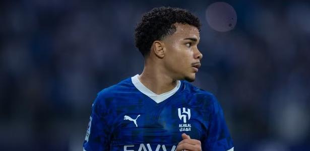 Corinthians faz sondagens por Kaio César, do Al-Hilal, e Kauã Diniz, do América-MG