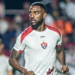 Vitória confirma permanência do lateral Ramon para a temporada 2026