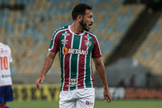 Sport monitora volante Yago Felipe, livre no mercado, para a temporada 2026