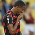Bangu vence Flamengo por 2 a 1 e larga com vitória no Carioca em Moça Bonita