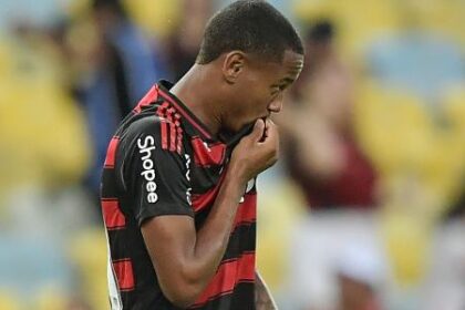 Bangu vence Flamengo por 2 a 1 e larga com vitória no Carioca em Moça Bonita