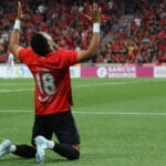 Sport avalia empréstimo do colombiano Hayen Palacios para a lateral direita