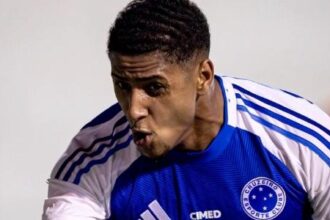 Cruzeiro bate Santos, segue 100% e avança às quartas da Copinha