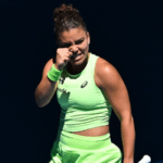 Paolini e Sakkari confirmam favoritismo; Yastremska se despede precocemente em Melbourne