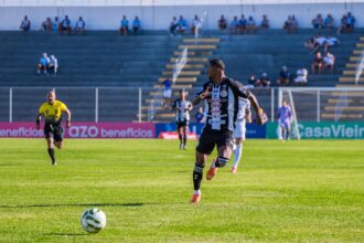 Clássico alagoano termina sem gols e mantém CSA na liderança do Estadual
