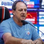 Rogério Ceni destaca rodagem do elenco do Bahia e exalta atuação de Erick