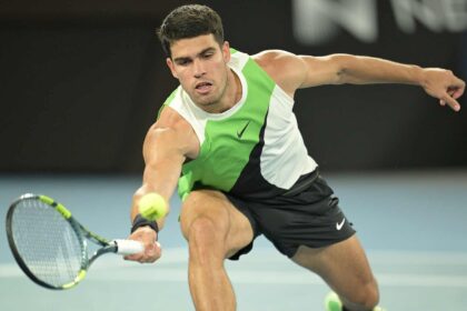 Alcaraz supera Walton na estreia em Melbourne e admite duelo “difícil”