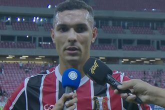 Reserva marca e garante vitória do Santa Cruz no Estadual após lesão de William Alves