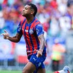 Aos 16 anos, Kauê Forquim marca primeiro gol como profissional pelo Bahia