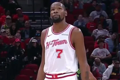Kevin Durant ultrapassa Dirk Nowitzki e assume 6º lugar entre os maiores pontuadores da NBA
