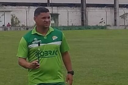 Bebeto Moraes deixa comando do Coruripe