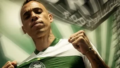 Coritiba avalia antecipar estreia de Breno Lopes no Campeonato Paranaense