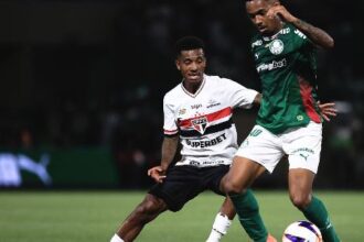 Palmeiras derrota São Paulo por 3 a 1 na Arena Barueri e assume ponta provisória do Paulistão