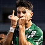 Palmeiras aproveita chances, vence São Paulo por 3 a 1 e mantém invencibilidade no Choque-Rei