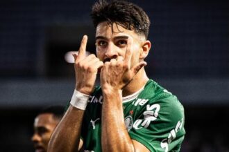 Palmeiras aproveita chances, vence São Paulo por 3 a 1 e mantém invencibilidade no Choque-Rei