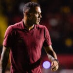Roger Silva destaca postura do Sport após 3 a 0 sobre o Vitória-PE e adota cautela com retorno de Zé Lucas