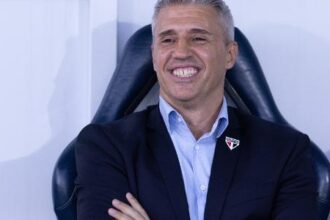 Crespo continua no São Paulo, mas diretoria se incomoda com discurso de “45 pontos” e falhas táticas
