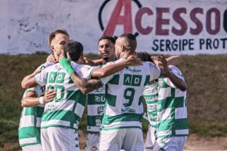 Lagarto atropela Dorense por 5 a 1 e assume a vice-liderança do Sergipano 2026