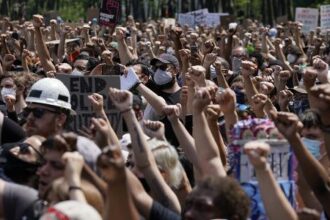 Minneapolis volta a ser palco de protestos e pressiona esporte a se posicionar sobre direitos humanos