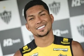 Santos negocia com Atlético-MG a contratação do atacante Rony