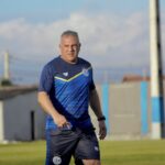 Luizinho Vieira admite arrancada fraca do Confiança e aposta em clássico para reagir